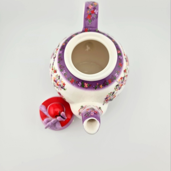 Vintage Red Hat Society Teapot - Picture 7 of 9